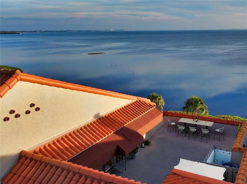 4557 Bay Club Dr, BRADENTON, FL, 34210-4016 | Card Image