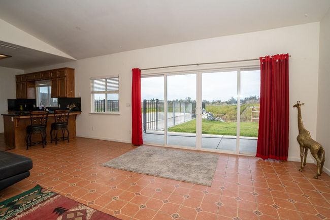 14700 W Barstow Ave, House other with 3 bedrooms, 0 bathrooms and null parking in Kerman CA | Image 18