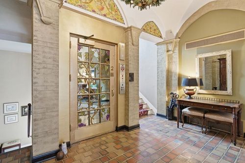 704 W 6th Ave, Spokane, WA, 99204-2822 | Card Image