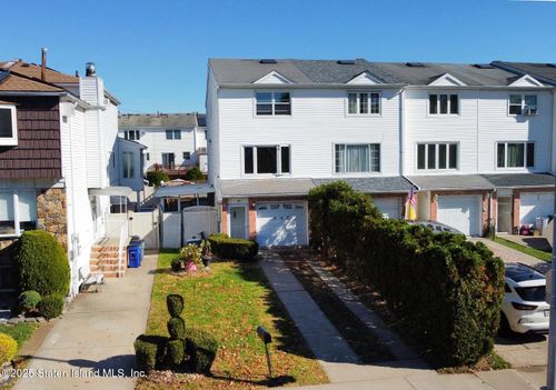 507 Buel Ave, Staten Island, NY, 10305-3329 | Card Image