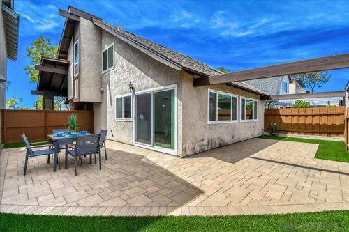 10706 Esmeraldas Dr, San Diego, CA, 92124-2010 | Card Image