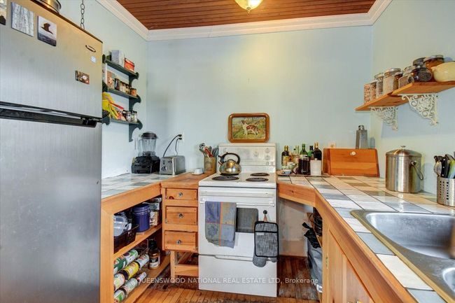 30 Burchat St, House other with 2 bedrooms, 1 bathrooms and 3 parking in Wilno ON | Image 13