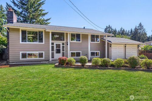 14511 Ne 4th St, Bellevue, WA, 98007-4910 | Card Image