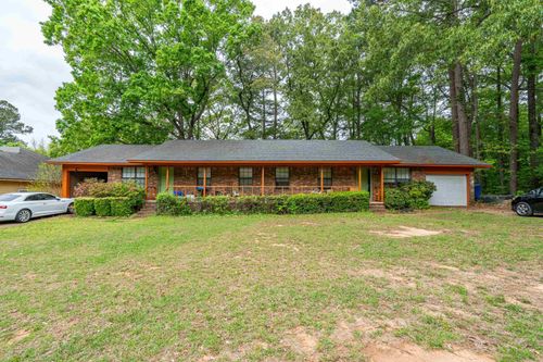 a-andamp-b-1019 Village Dr, Arkadelphia, AR, 71923-2921 | Card Image