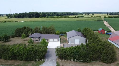 305 Norfolk County 28 Road, Norfolk, ON, N0E1G0 | Card Image