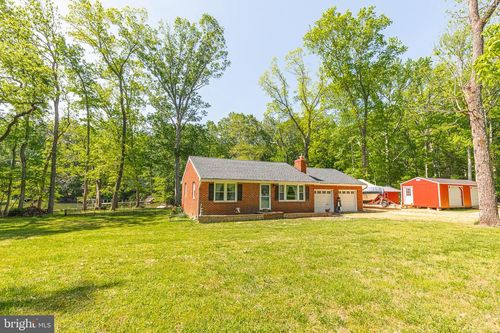 62 Denver Rd, Heathsville, VA, 22473-2165 | Card Image