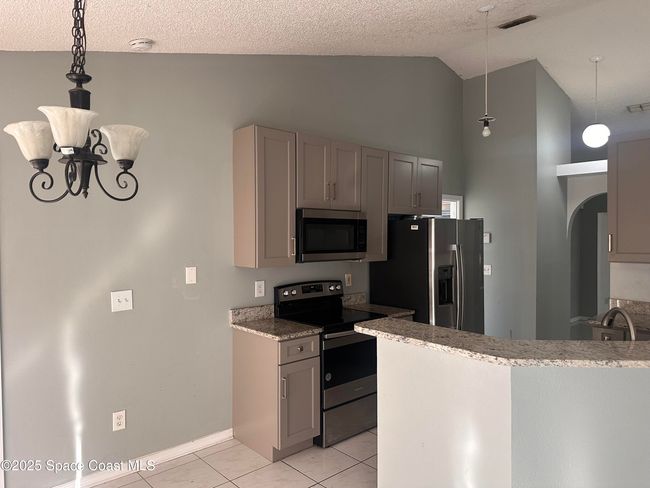 228 Olean St Sw, House other with 3 bedrooms, 2 bathrooms and null parking in PALM BAY FL | Image 5