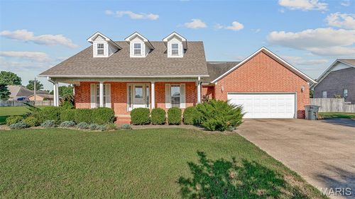 1801 W Mallori Cir, Kennett, MO, 63857-4141 | Card Image