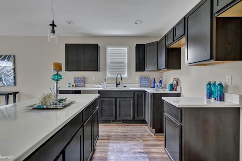 9516 Orchard Lake Dr, Davison, MI, 48423-8458 | Card Image