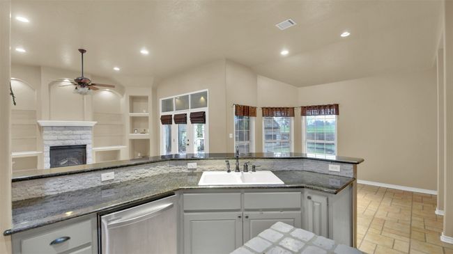 2300 Willow Ln, House other with 3 bedrooms, 2 bathrooms and 4 parking in Taylor TX | Image 18