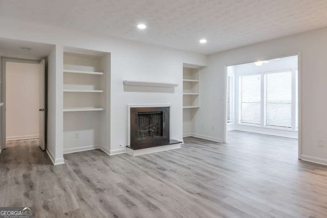 320 Park Ridge Cir, Condo with 1 bedrooms, 1 bathrooms and null parking in Marietta GA | Image 6
