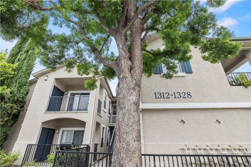 1326-20000 Plum Canyon Rd, Santa Clarita, CA, 91350-2400 | Card Image