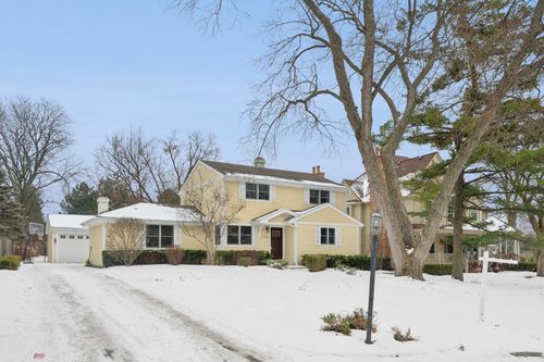 5523 S Garfield St, Hinsdale, IL, 60521-5069 | Card Image