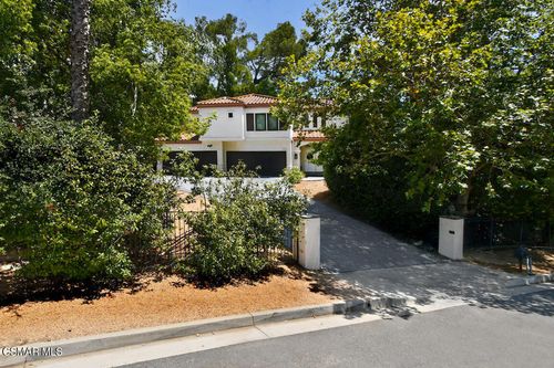 5536 Easterly Rd, Agoura Hills, CA, 91301-2200 | Card Image