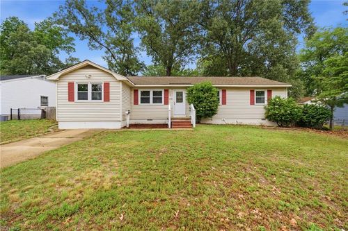 218 Collins Drive, Newport News, VA, 23601 | Card Image