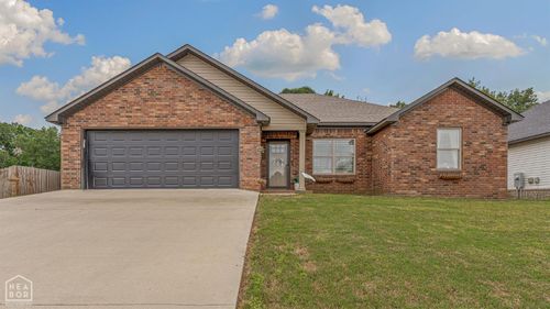 306 Elizabeth Dr, Paragould, AR, 72450-2698 | Card Image