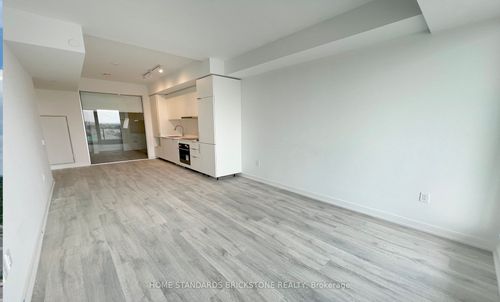 n835-7 Golden Lion Hts, Toronto, ON, M2M0C1 | Card Image