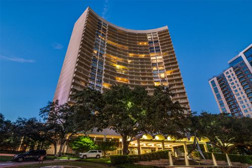 apt-g513-6211 W Northwest Hwy, Dallas, TX, 75225-3470 | Card Image