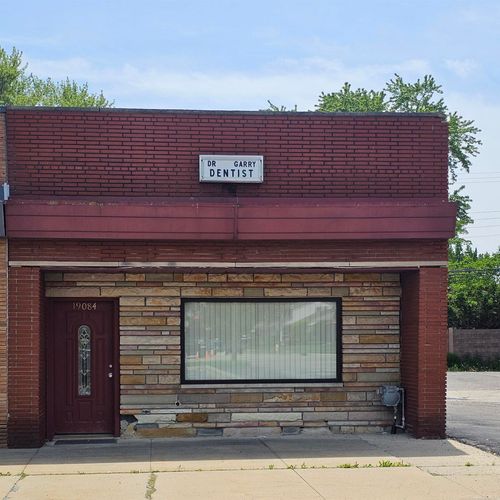 19084 E Ten Mile Street, Eastpointe, MI, 48021 | Card Image