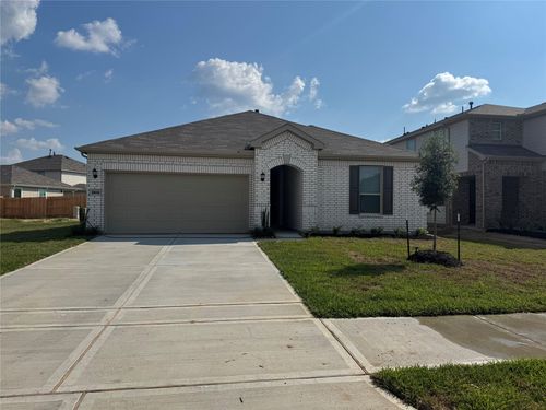 2815 Lyra Ct, Fresno, TX, 77545-2236 | Card Image