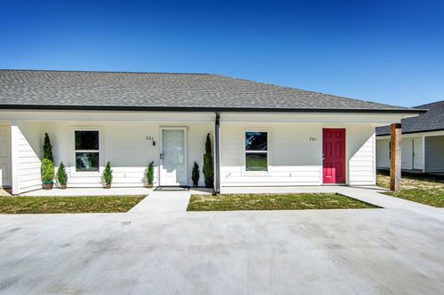 303-1300 Lafourche Drive, Thibodaux, LA, 70301 | Card Image