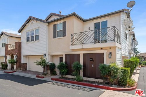 51-16730 Nicklaus Dr, Sylmar, CA, 91342 | Card Image