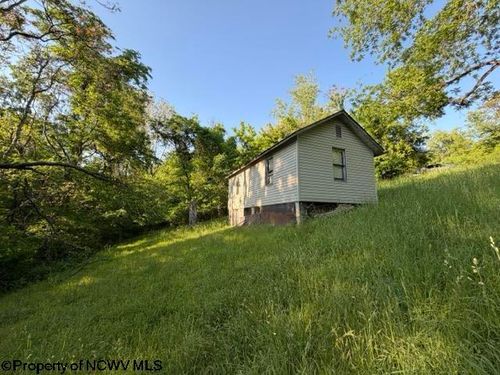 193 Halpine St, Morgantown, WV, 26505-5316 | Card Image