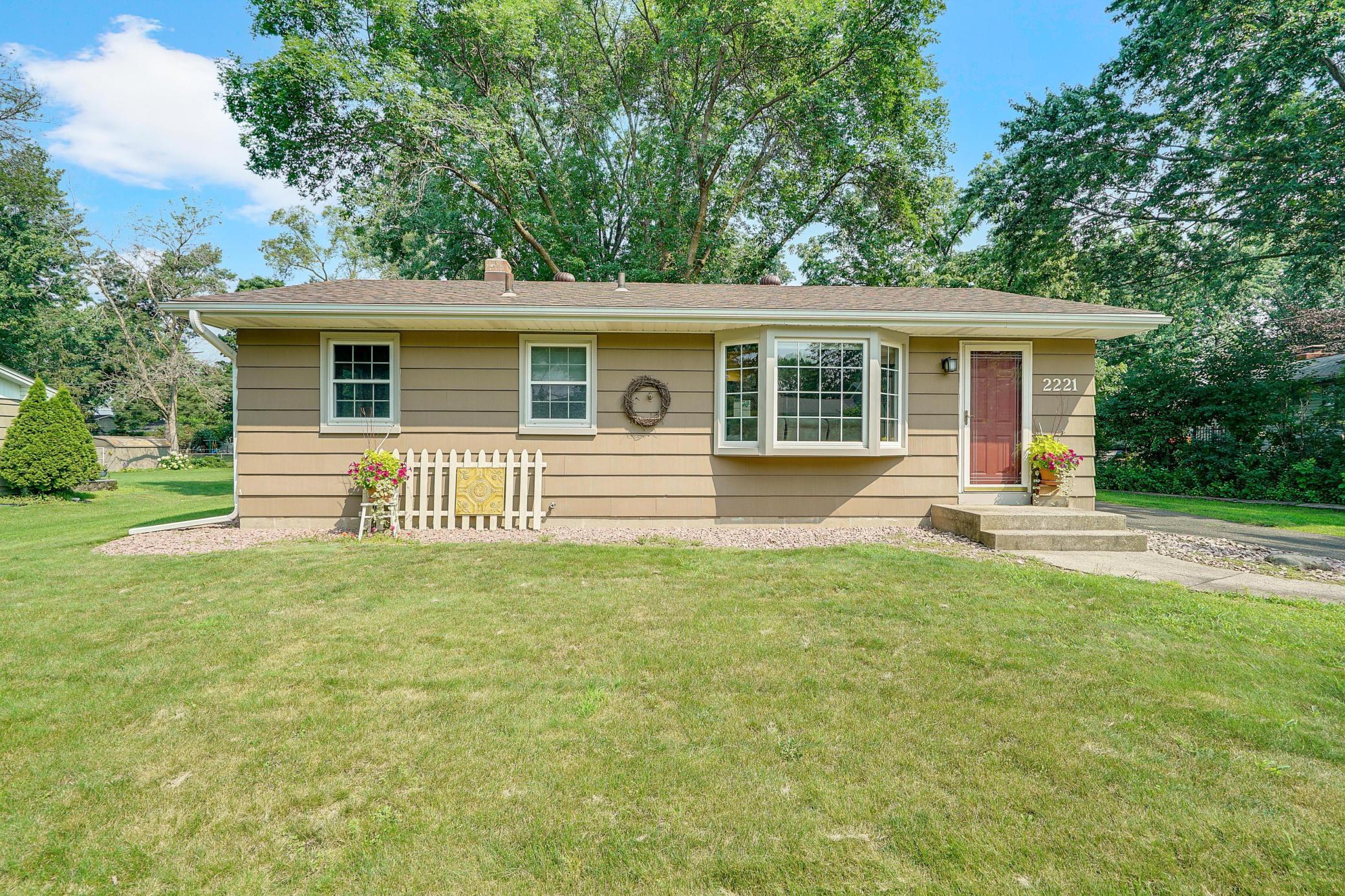 Alrick Pl, Saint Paul, MN 55110