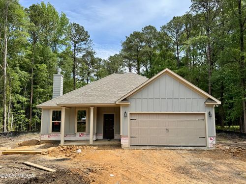 134 Country World Dr, Macon, GA, 31211-7112 | Card Image