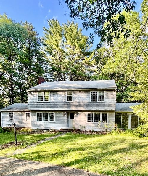 137 Spofford Rd, Boxford, MA, 01921-1324 | Card Image