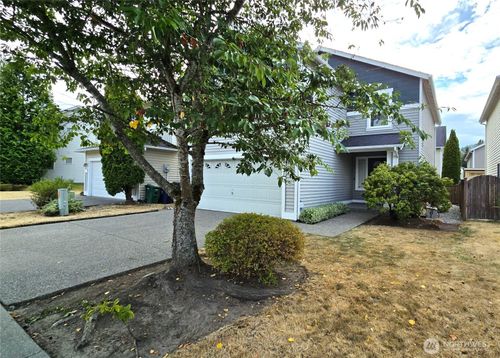 177 Glennwood Ave Se, Renton, WA, 98056-8885 | Card Image