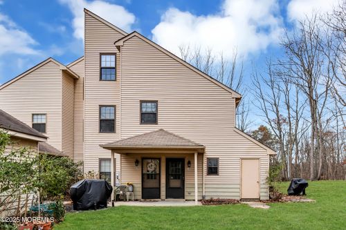 705 Bluebell Dr, Jackson, NJ, 08527-4113 | Card Image