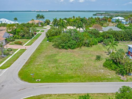 801 Scott Dr, MARCO ISLAND, FL, 34145-5980 | Card Image