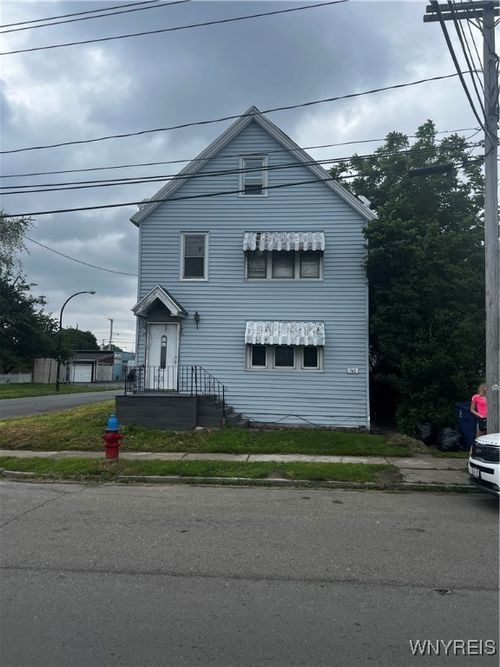 e-749 S Ogden St, Buffalo, NY, 14206-2326 | Card Image