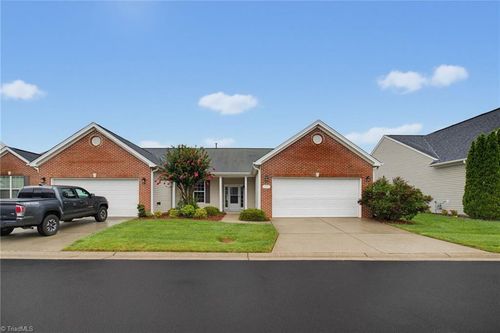 119 Maryland Dr, Thomasville, NC, 27360-5364 | Card Image