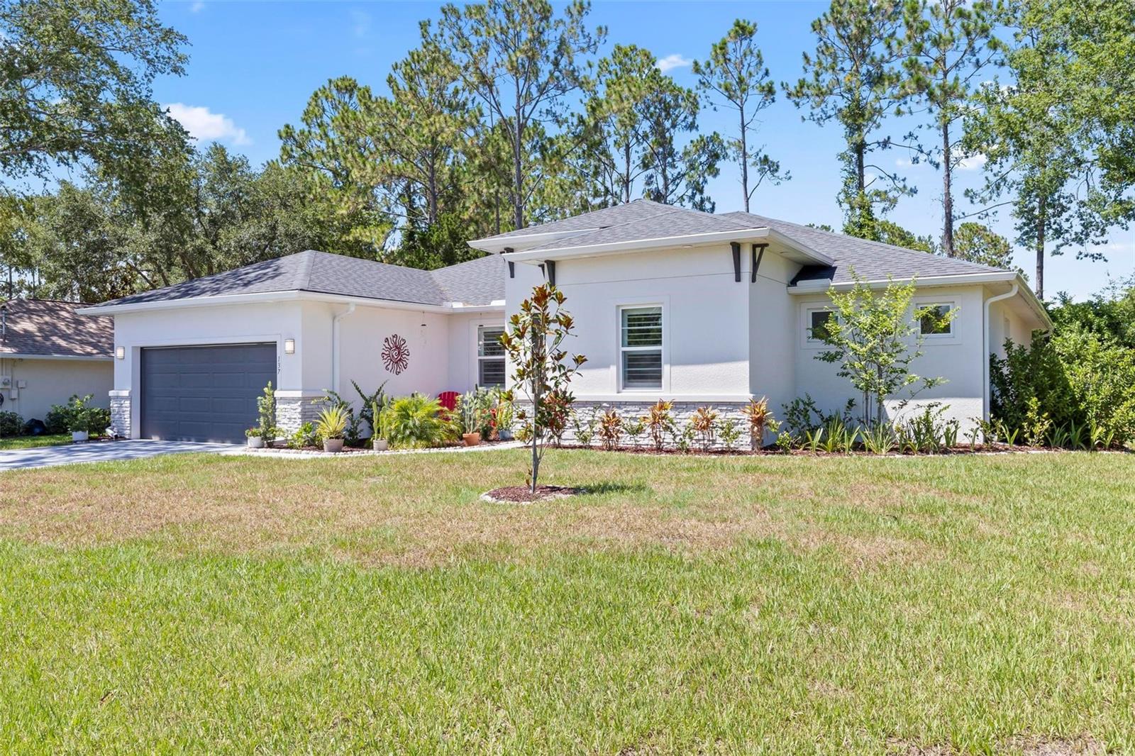 Whispering Pine Dr, Palm Coast, FL 32164