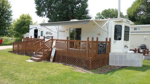 11-1230 E Lake Street, Osakis, MN, 56360 | Card Image