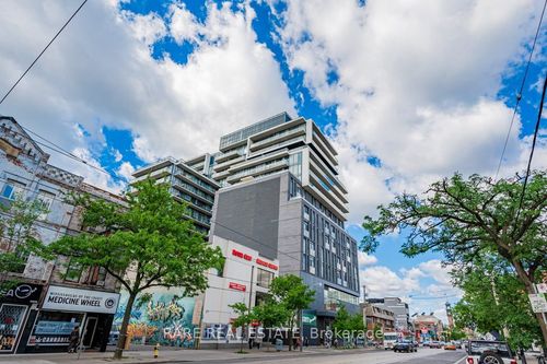 ph5-297 College St, Toronto, ON, M5T0C2 | Card Image