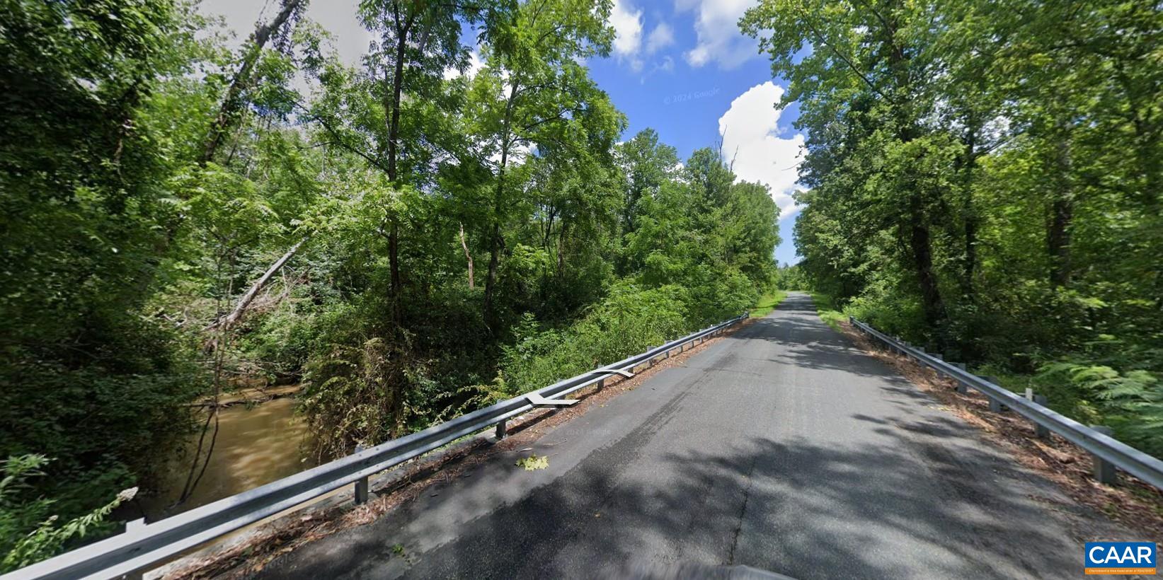 Land in Pamplin 4