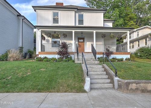705 Alabama St, Bristol, TN, 37620-3886 | Card Image