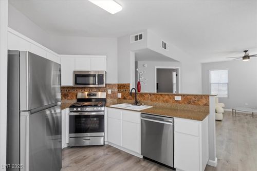 1157-10550 W Alexander Rd, Las Vegas, NV, 89129-3500 | Card Image