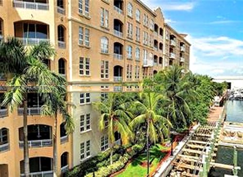 515-3001 Ne 185th St, Aventura, FL, 33180-3347 | Card Image