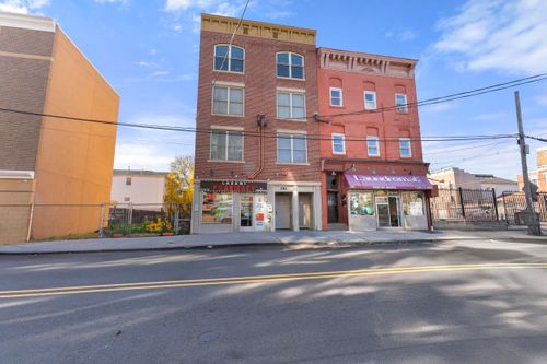 201-381 Communipaw Ave, Jersey City, NJ, 07304-3723 | Card Image