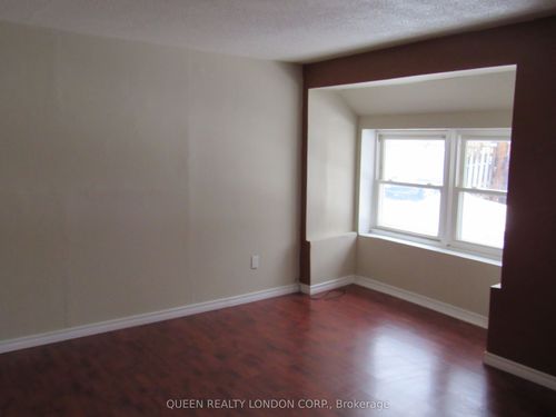 466 Adelaide St N, London, ON, N6B3H9 | Card Image