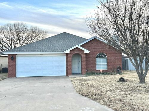 3907 Owen Street, Plainview, TX, 79072 | Card Image