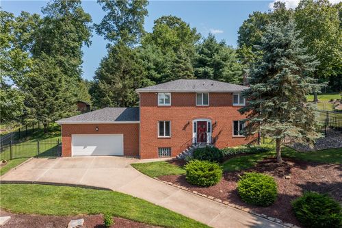 207 Lightholder Dr, Canonsburg, PA, 15317-2645 | Card Image