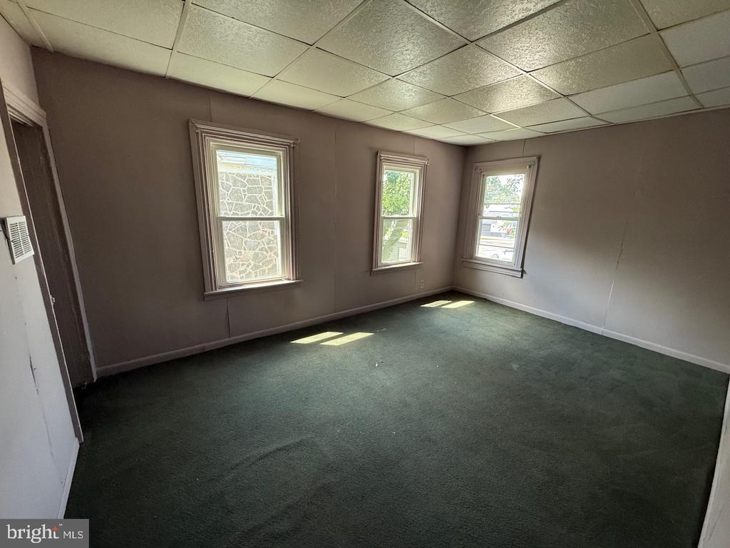 Residential Lease in GLASSBORO 3