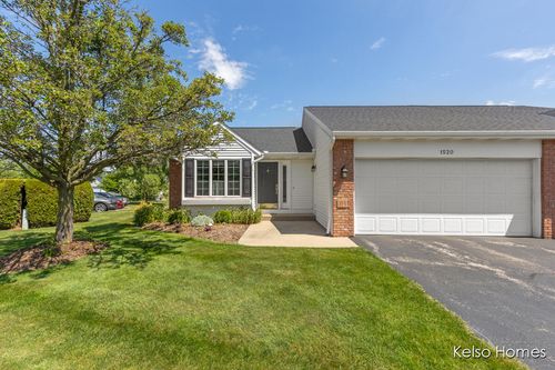 1520 Castlemaine Dr, Zeeland, MI, 49464-9082 | Card Image
