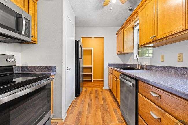 309 Old Highway 135 N, House other with 3 bedrooms, 2 bathrooms and null parking in Gladewater TX | Image 18