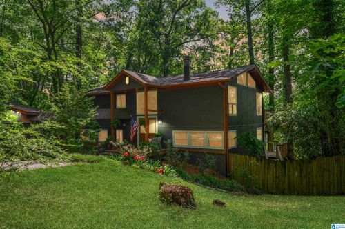 3120 Paradise Acres, Hoover, AL, 35244-4012 | Card Image